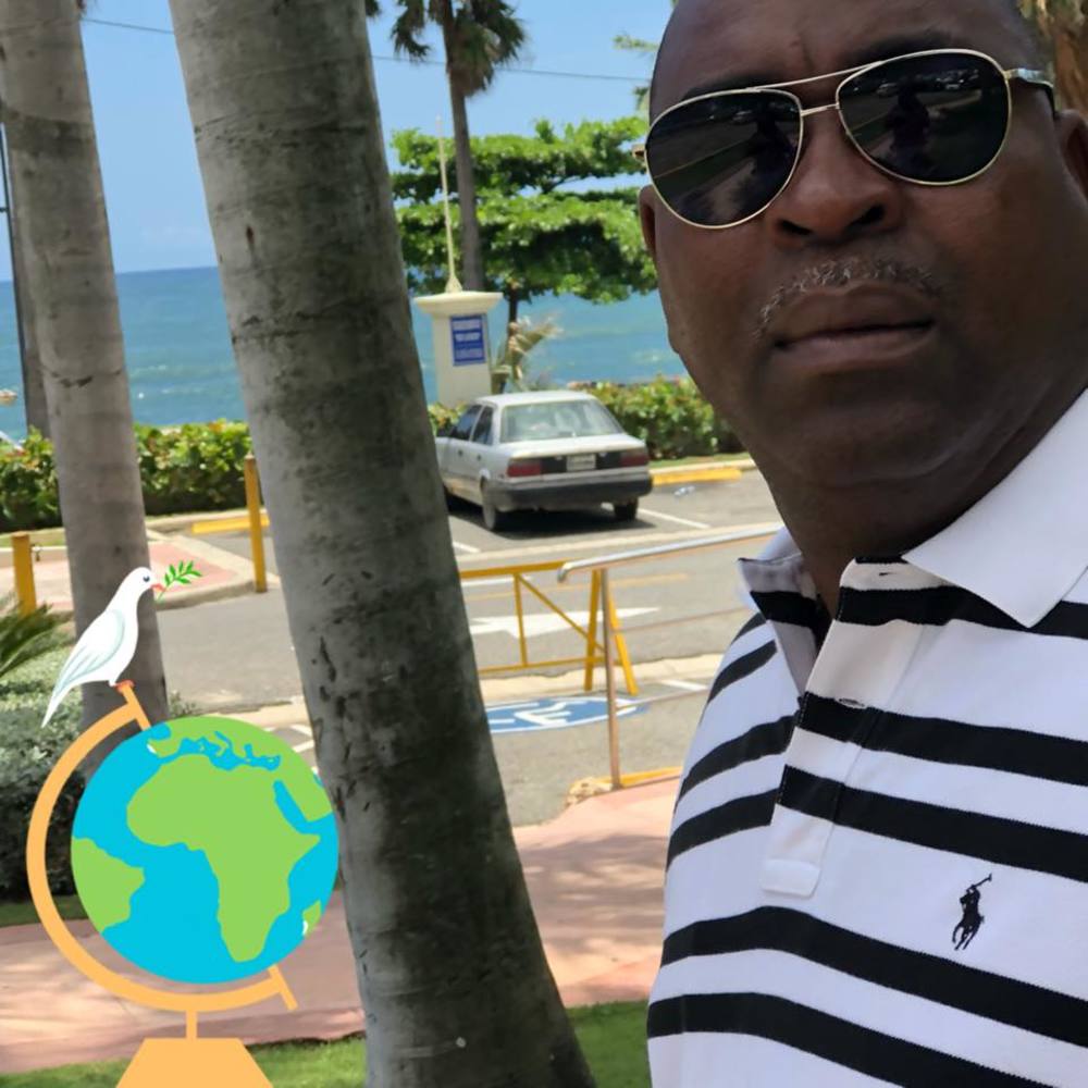 Meet your Posher, Jhude